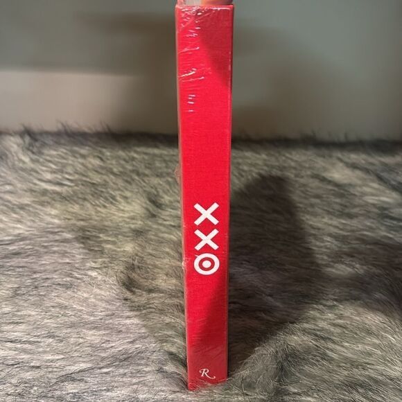 Target XXO 20 Years of Design Book - Picture 5 of 5